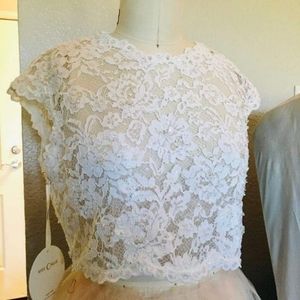 Miss Circle Beautiful Lace White Croptop